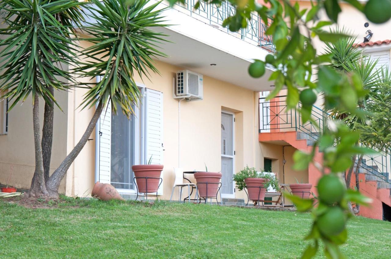 Oasis Olympia Apartments Smila Luaran gambar